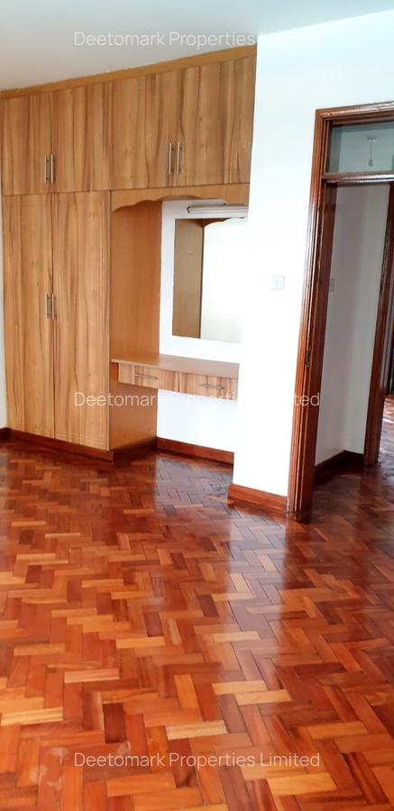 3 Bed Apartment with En Suite at Kilimani - 14