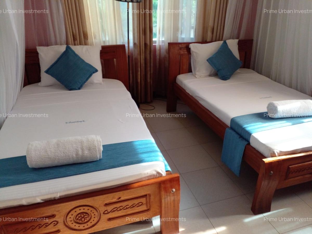 Serviced 4 Bed Apartment with En Suite at Sunset Paradise - Shanzu - 17