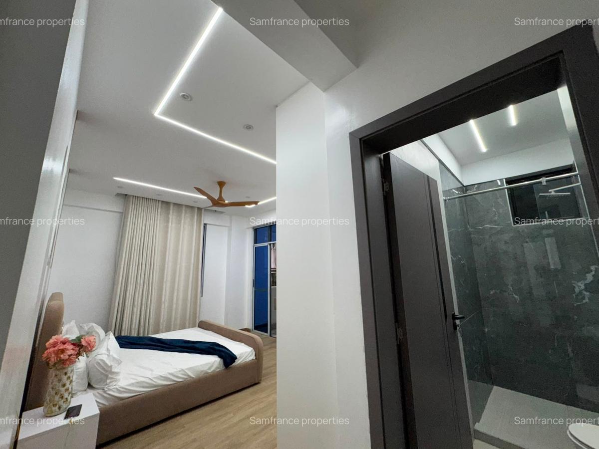 Serviced 3 Bed Apartment with En Suite at Tudor - 7