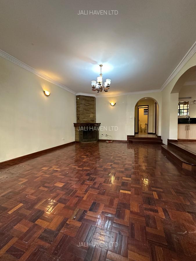 5 Bed Townhouse with En Suite in Kileleshwa - 2