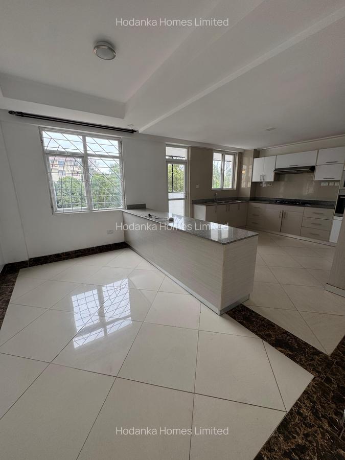 3 Bed Apartment with En Suite in Lavington - 13