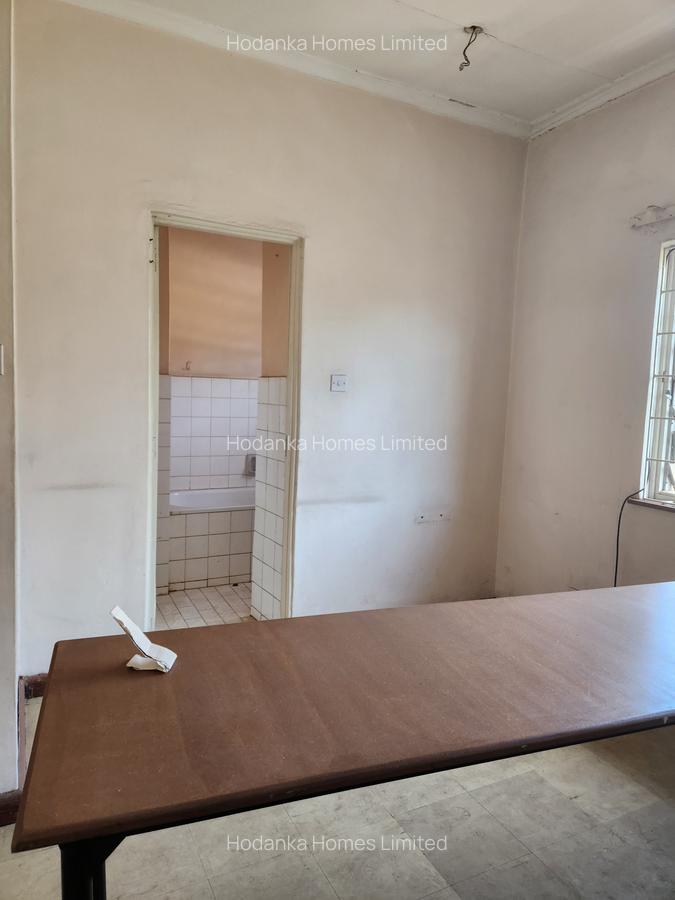 Commercial Property with Service Charge Included at Kilimani - 4