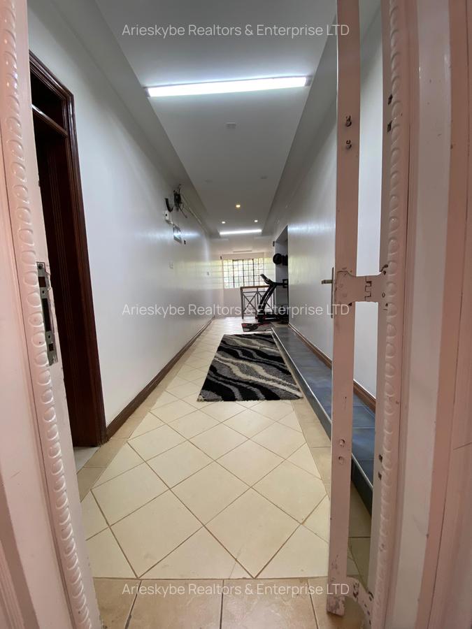 6 Bed Townhouse with En Suite in Kitisuru - 9