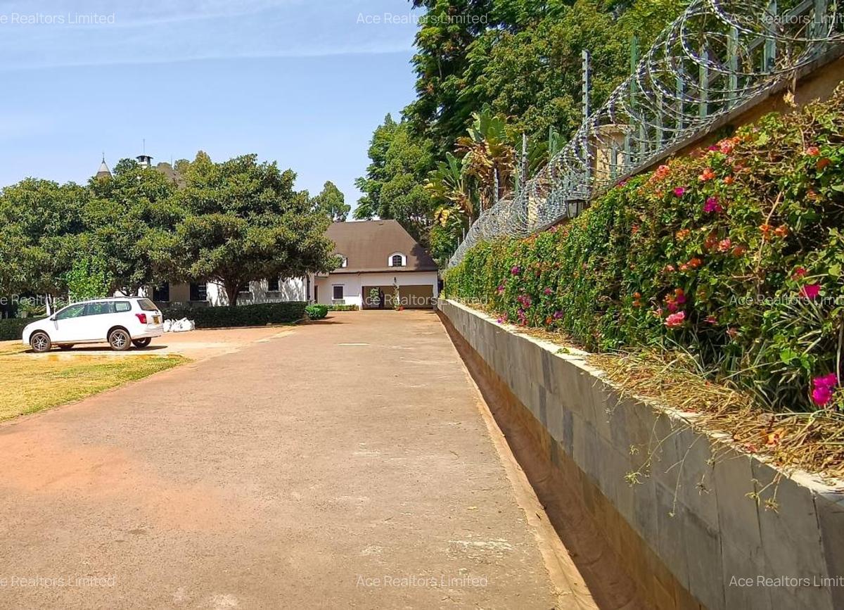 6 Bed House with En Suite at Kitisuru - 18