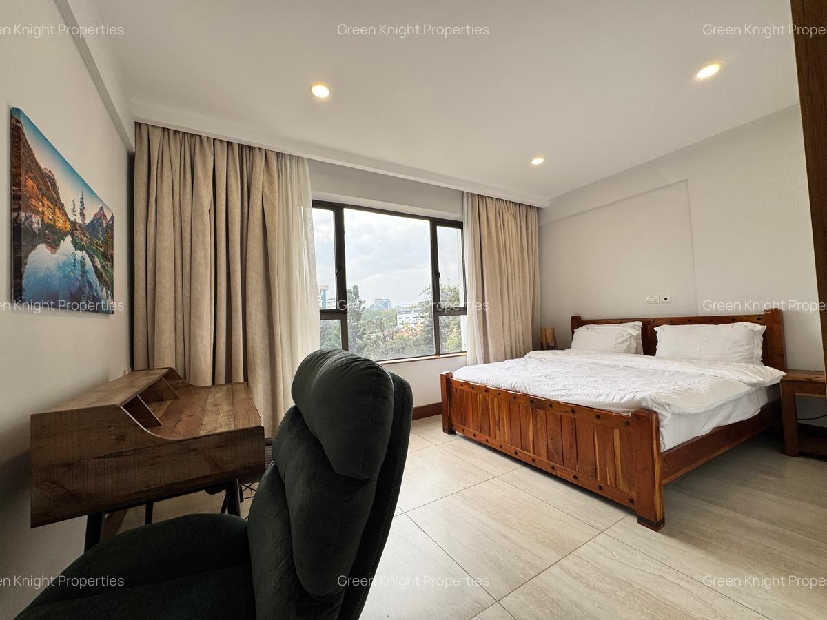 Serviced 2 Bed Apartment with En Suite in Westlands Area - 9