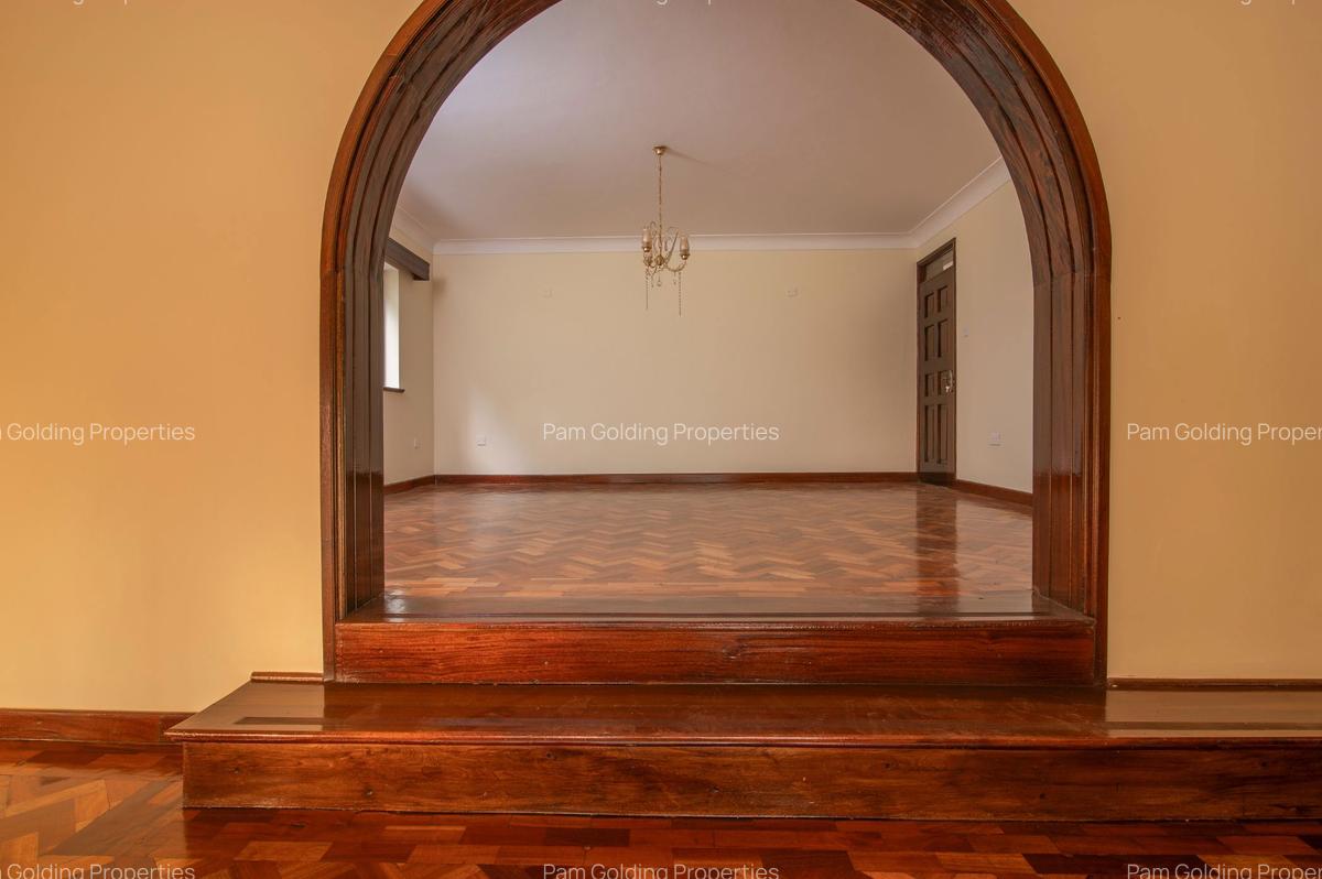 4 Bed House with En Suite in Karen - 4