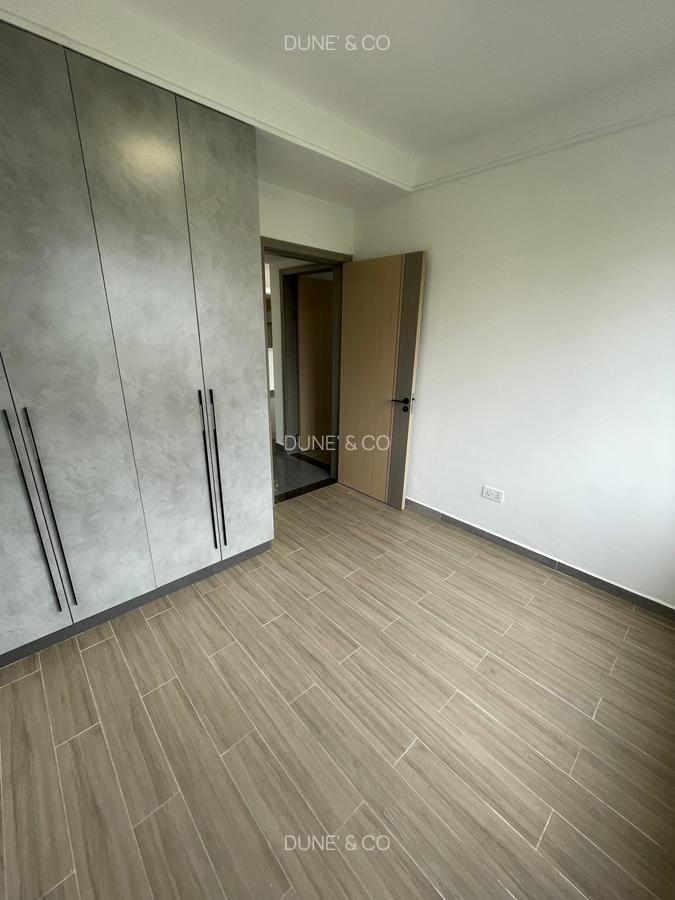 2 Bed Apartment with En Suite in Riverside - 13