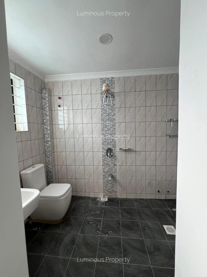 5 Bed House with En Suite at Kamakis - 6