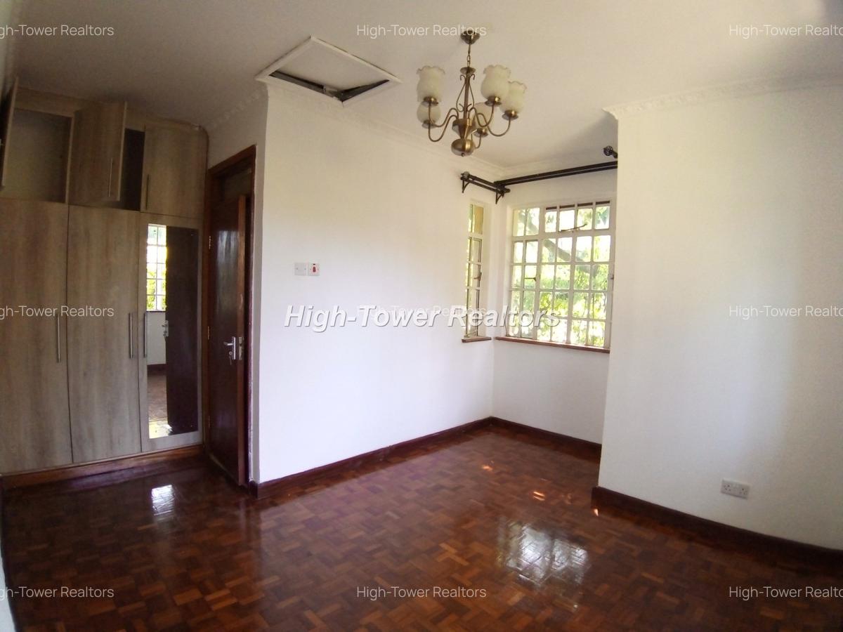 2 Bed House with En Suite in Karen Hardy - 5