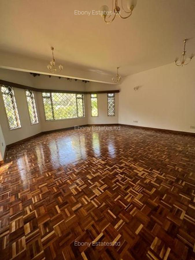 4 Bed Townhouse with En Suite in Lavington - 4
