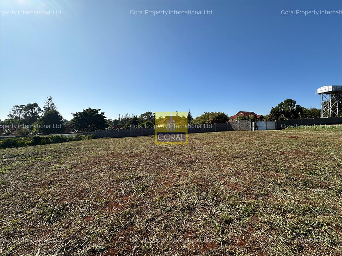 Land in Runda - 2