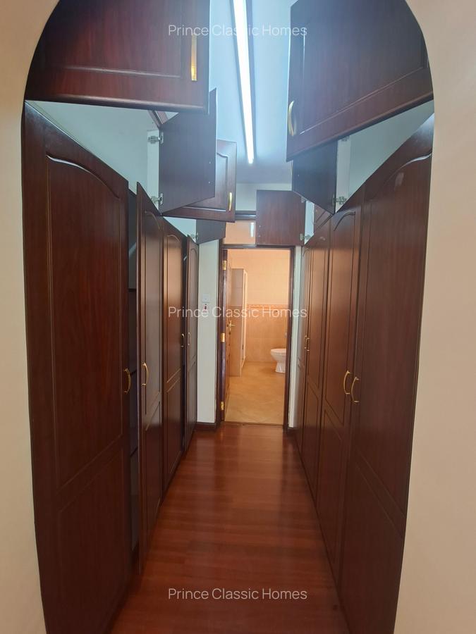 3 Bed Apartment with En Suite in Westlands Area - 1