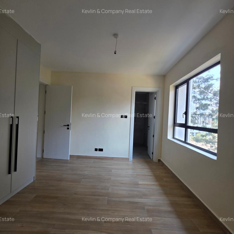 2 Bed Apartment with En Suite in General Mathenge - 10