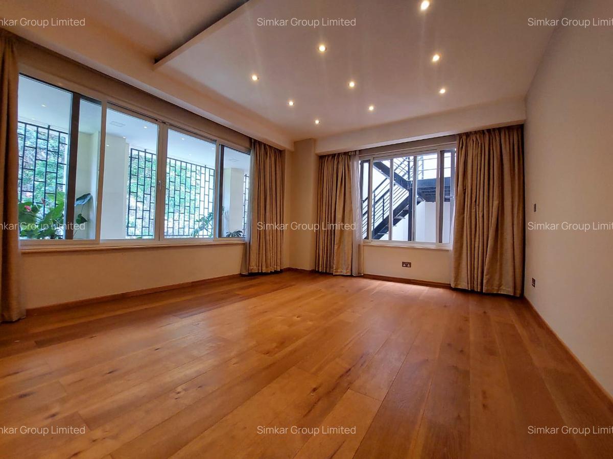 2 Bed Townhouse with En Suite at Peponi Rd - 12