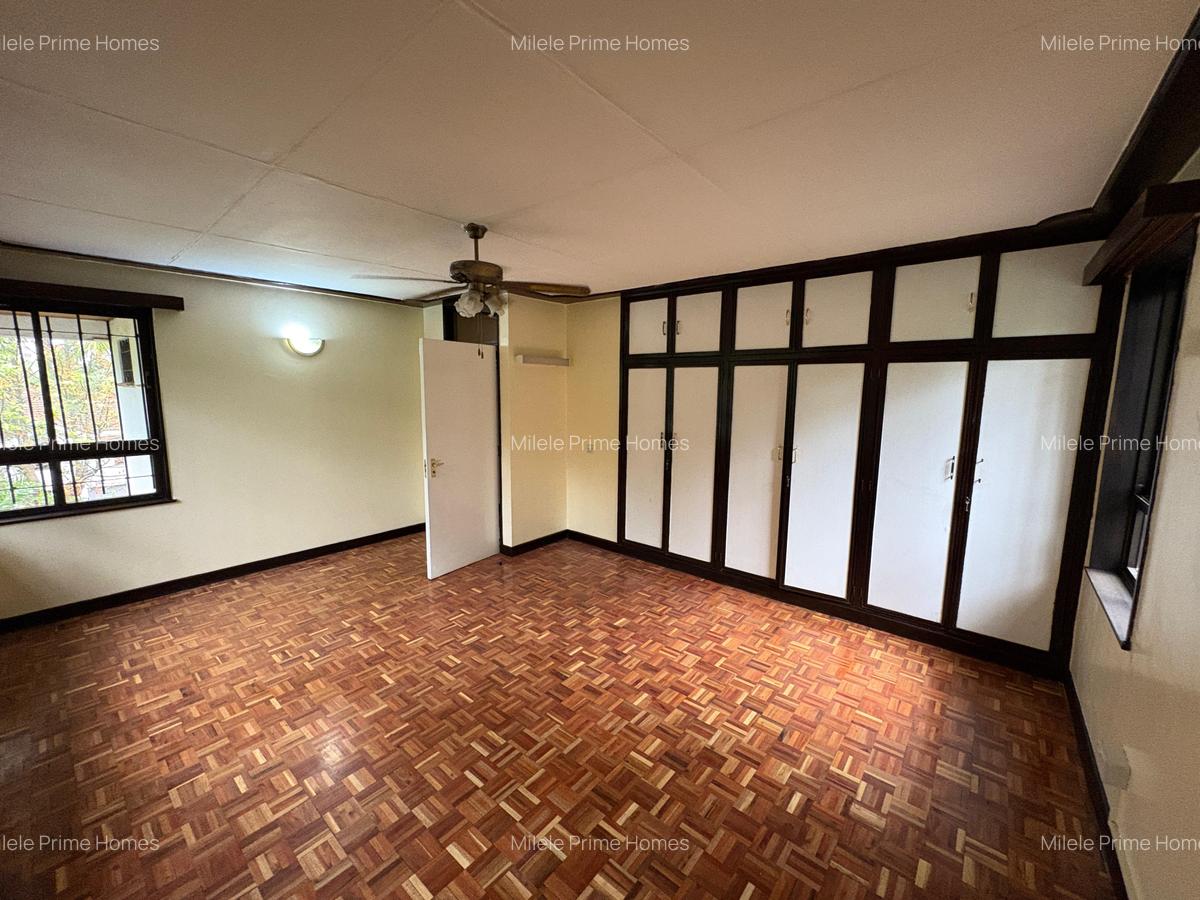 3 Bed Villa with En Suite at Matundu Lane - 11