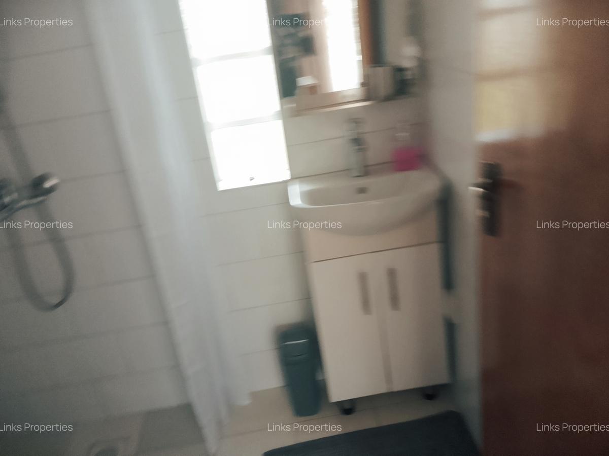 1 Bed House with En Suite at Karen - 15