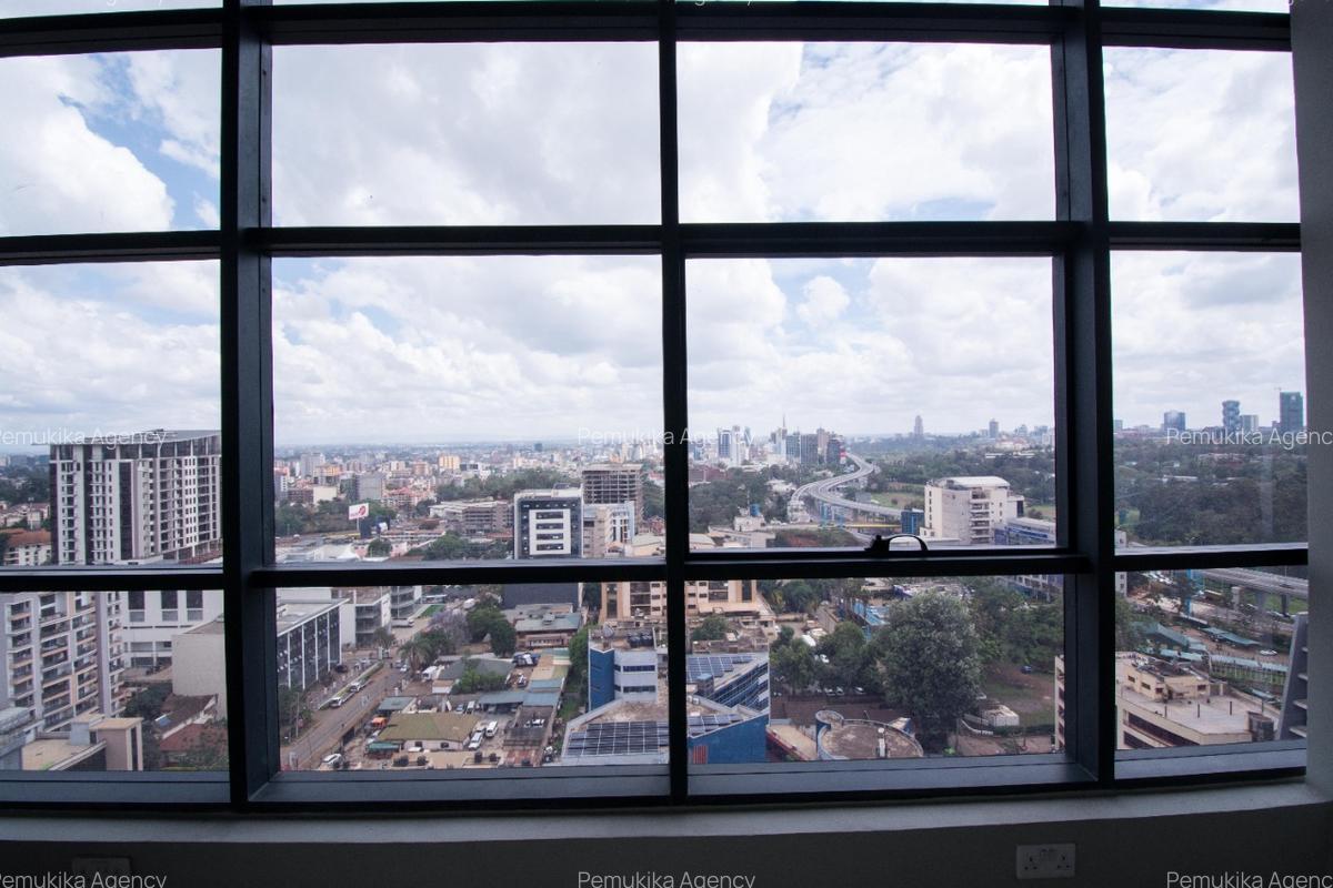 2 Bed Apartment with En Suite in Westlands Area - 5