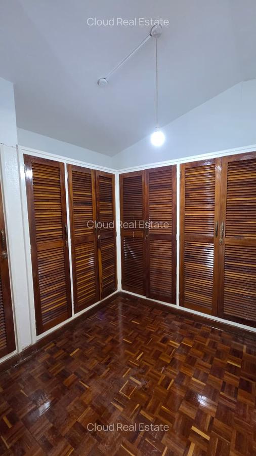 4 Bed Townhouse with Staff Quarters in Kitisuru - 6