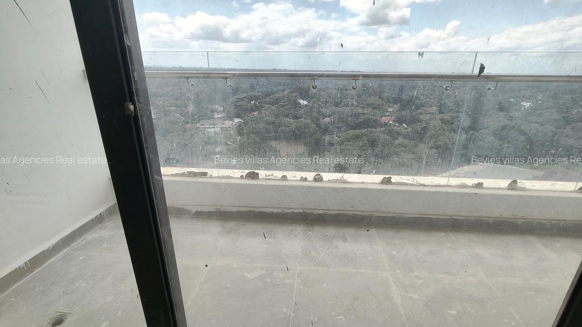 3 Bed Apartment with En Suite at Parklands - 5