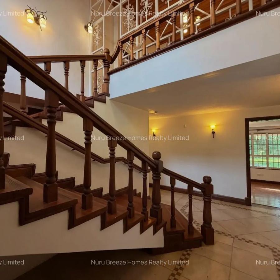 5 Bed House with En Suite in Runda - 5