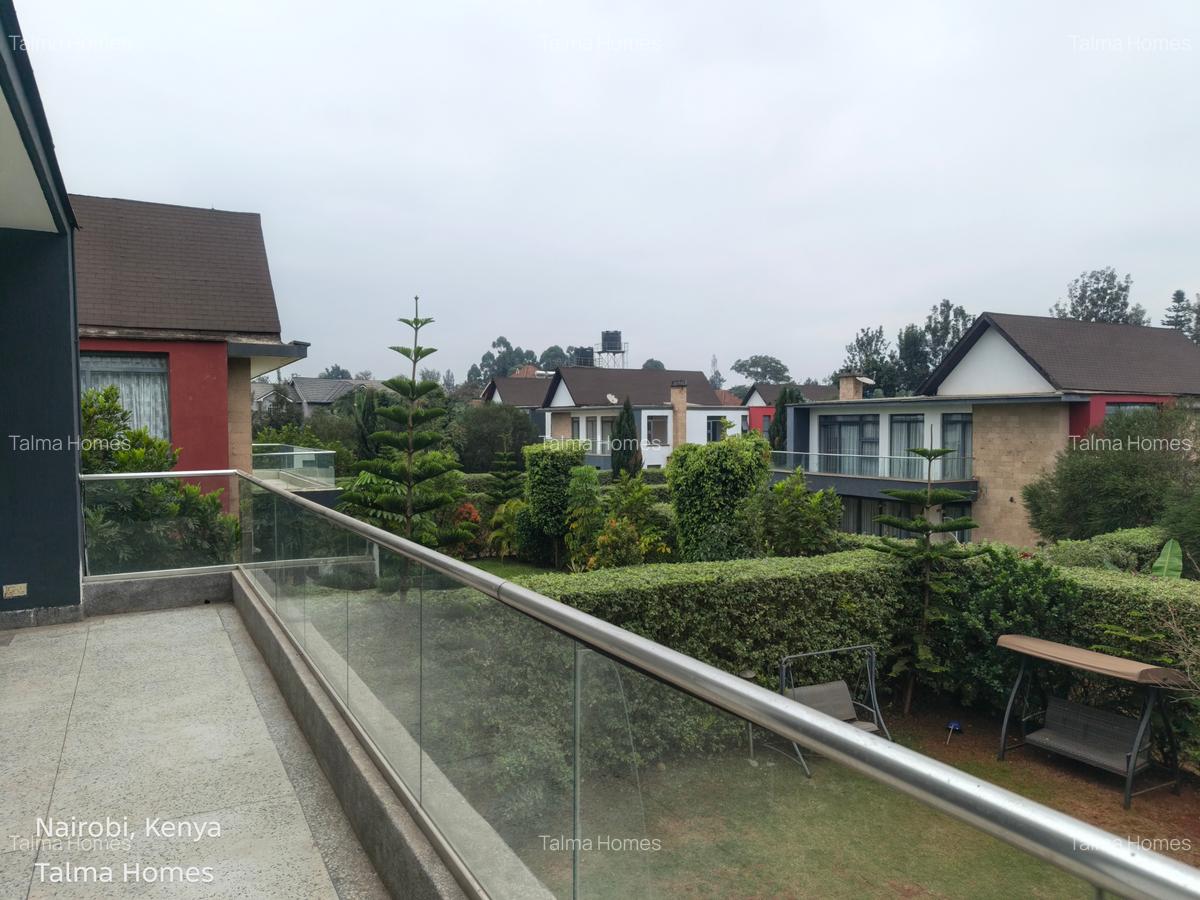 4 Bed Townhouse with En Suite at Garden Estate Road - 12