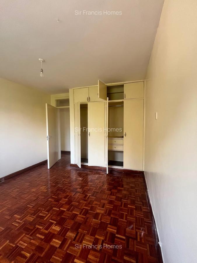 Serviced 2 Bed Apartment with En Suite in State House - 6