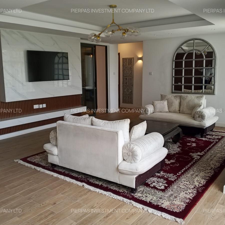 4 Bed Townhouse with En Suite in Runda - 9