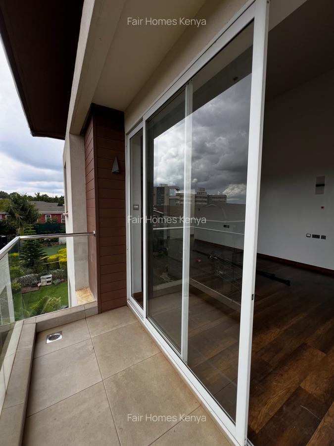 4 Bed Townhouse with En Suite at Kabasiran Avenue - 10