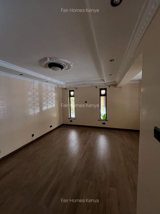 5 Bed Townhouse with En Suite at Kanjata Road - 5
