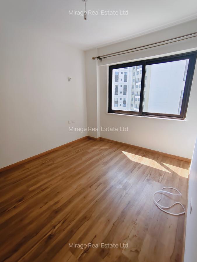 3 Bed Apartment with Swimming Pool in Garden Estate - 12