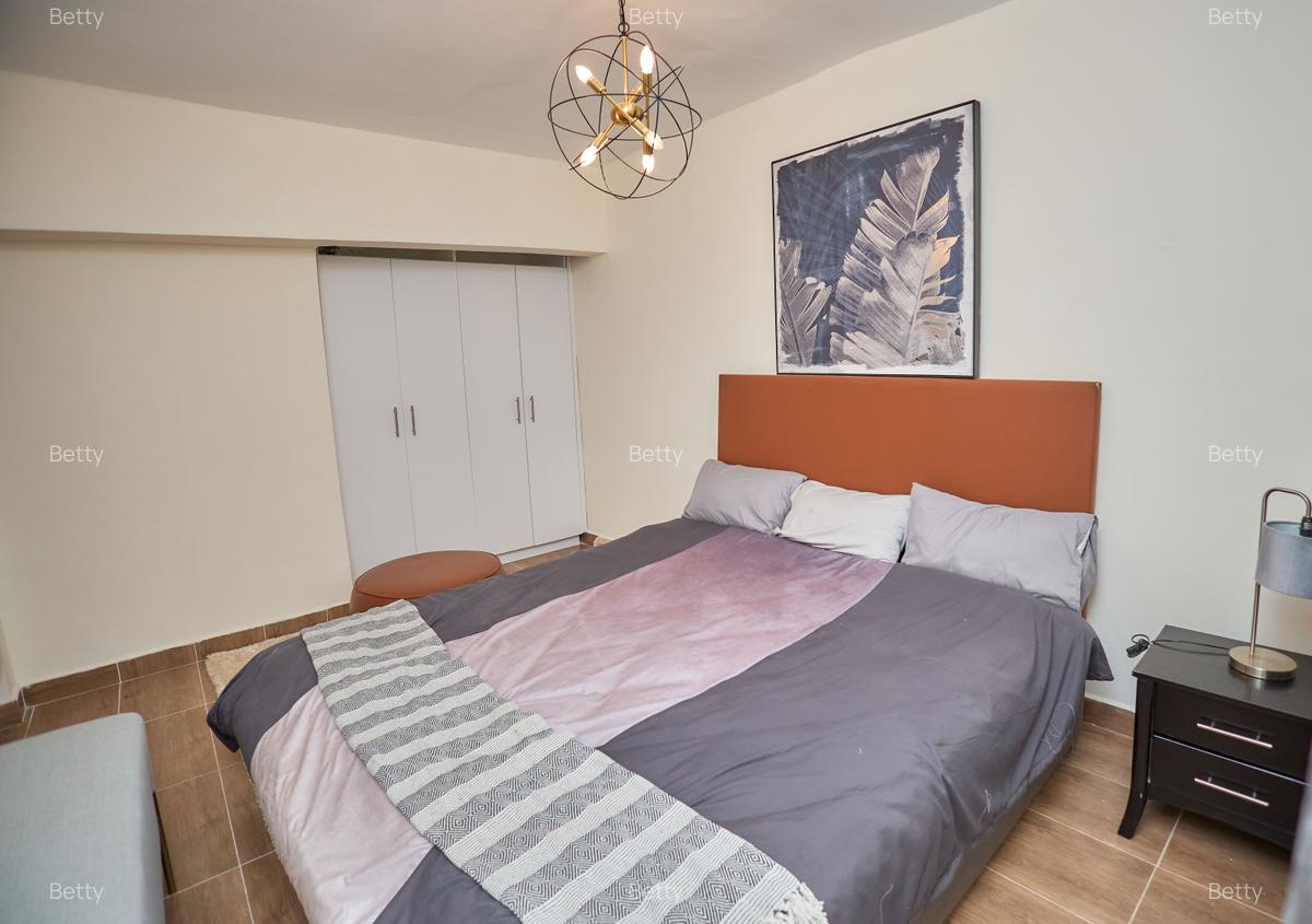 1 Bed Apartment with En Suite at Chady Road - 9