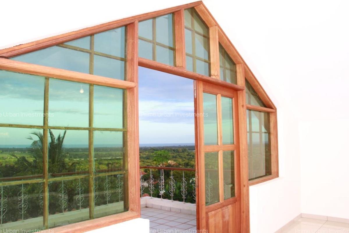 5 Bed Villa with En Suite at Vipingo Ridge Estate - 10