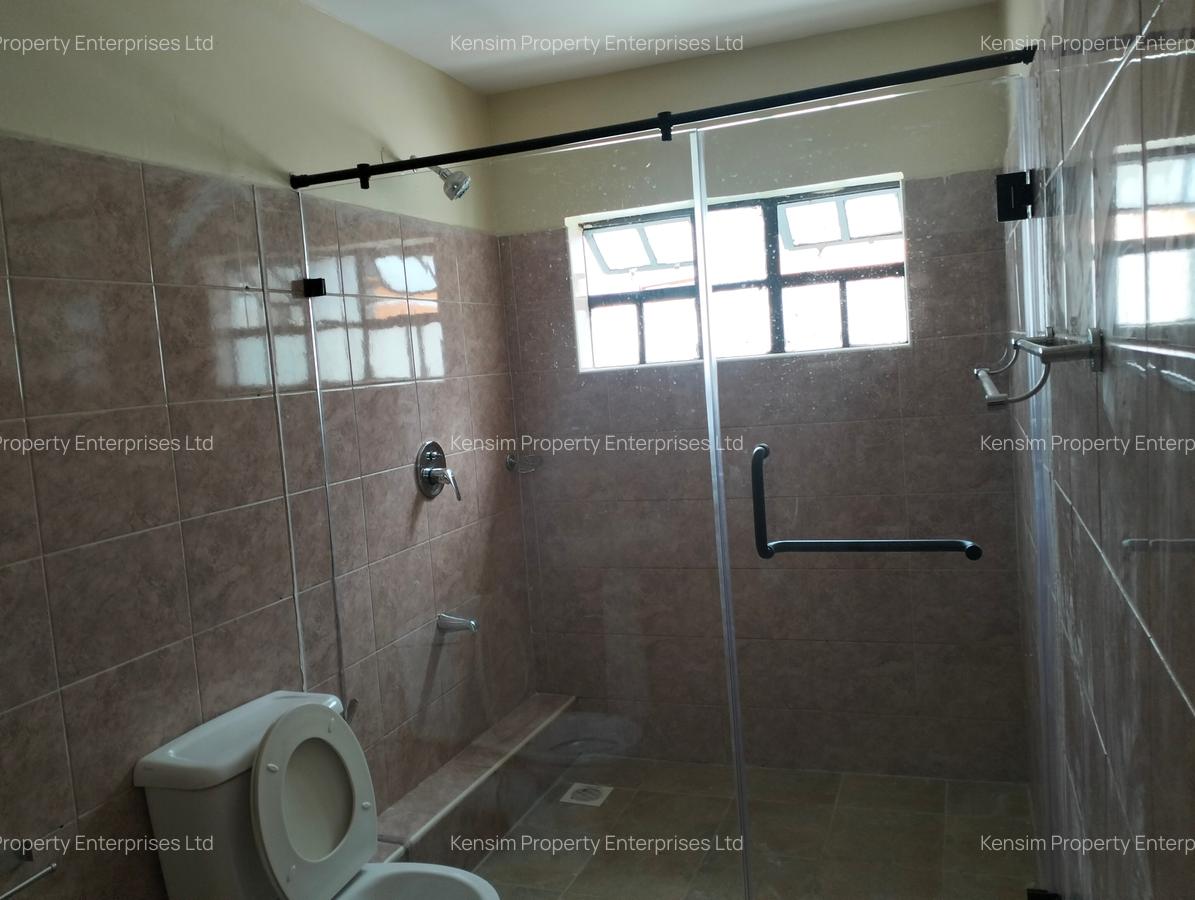 4 Bed Townhouse with En Suite in Westlands Area - 13