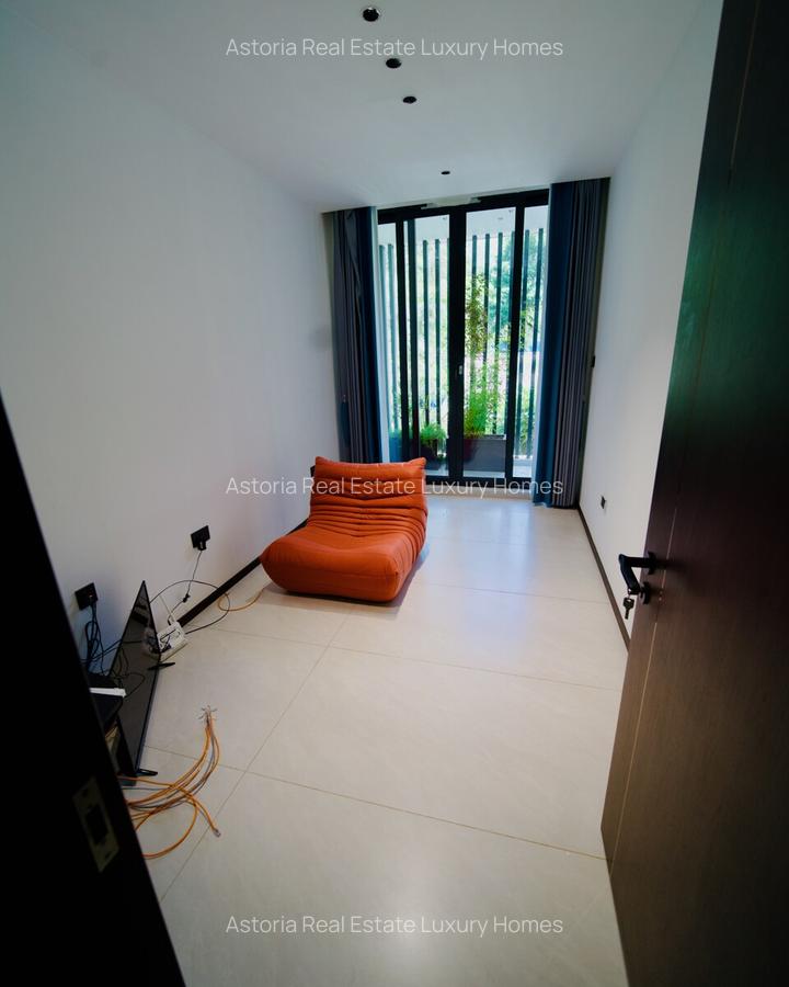 5 Bed Villa with En Suite at 2026-378 5 Bed - 8