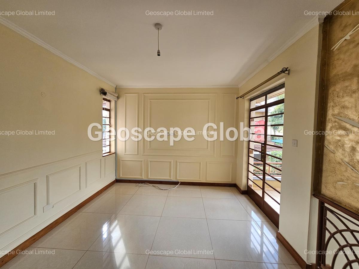 4 Bed House with En Suite in Runda - 7