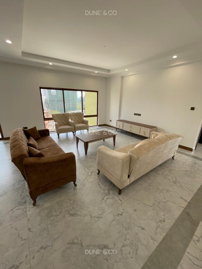 Serviced 3 Bed Apartment with En Suite in Kileleshwa - 5