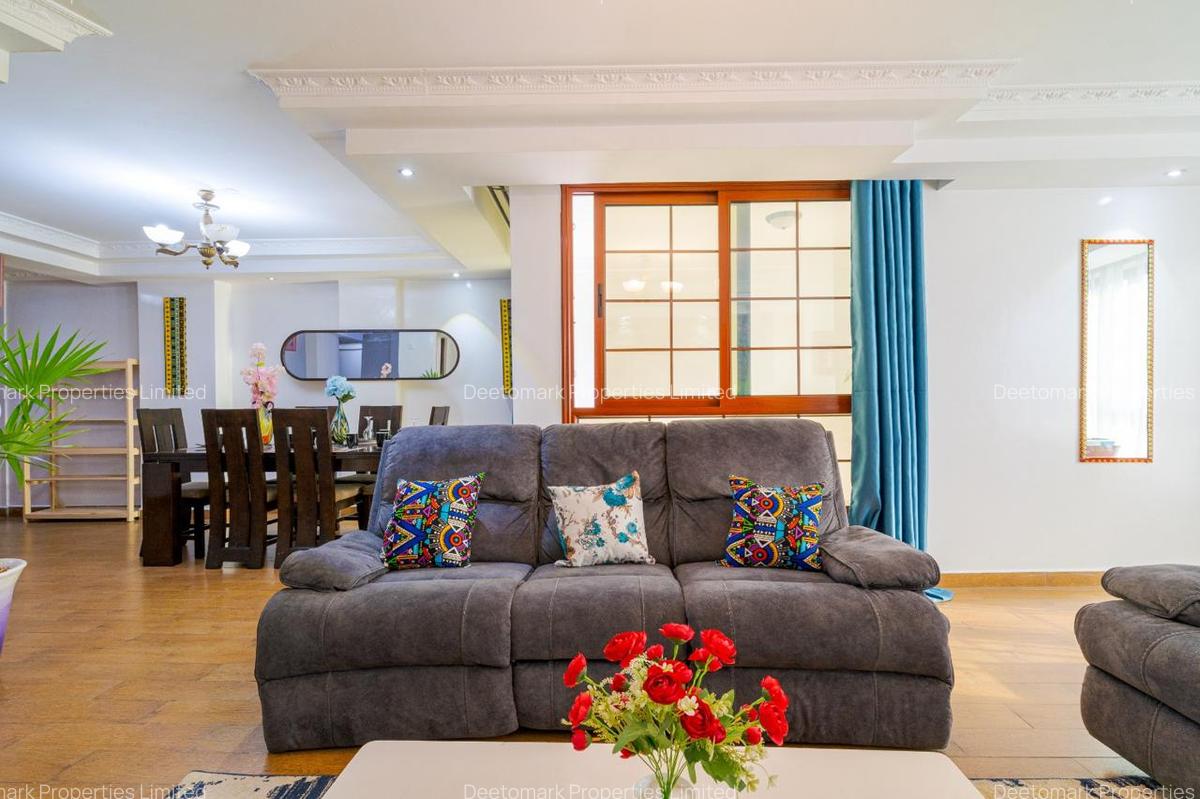 Serviced 5 Bed Apartment with En Suite at Oledume - 9