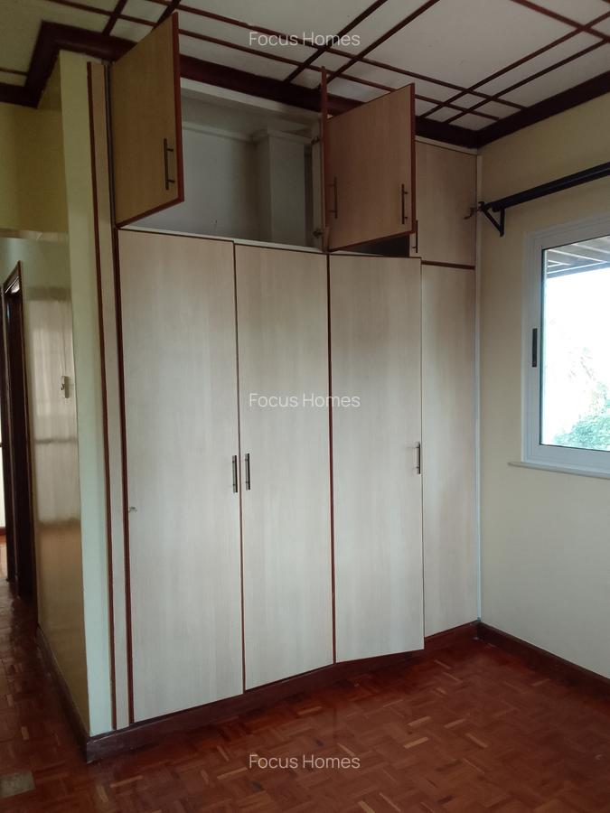 4 Bed Townhouse with En Suite in Lavington - 15