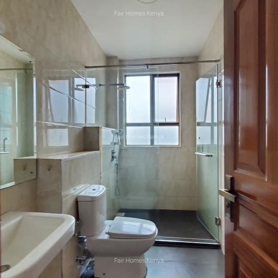 3 Bed Apartment with En Suite at Othaya Road - 6