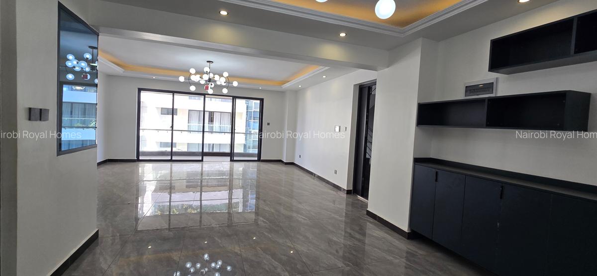 4 Bed Apartment with En Suite at Othaya Road - 15