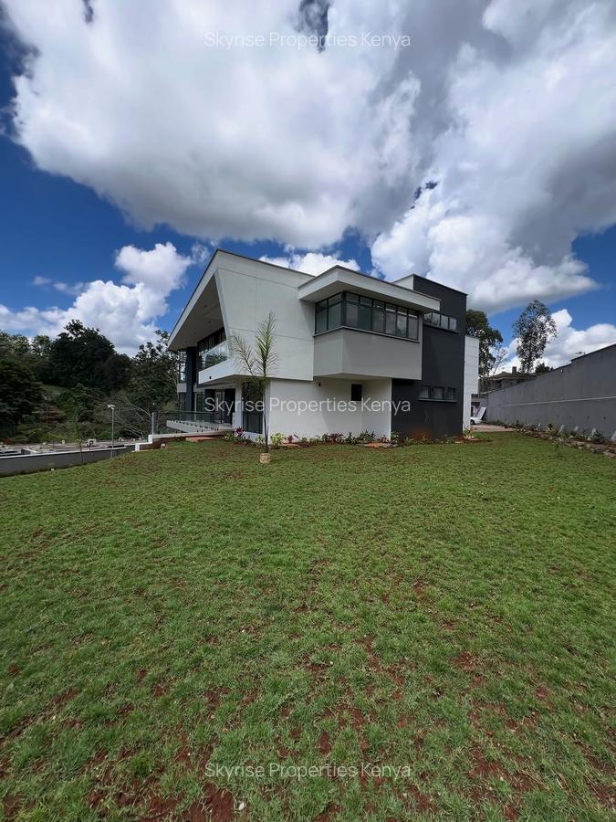 5 Bed Villa with En Suite in Nyari - 5