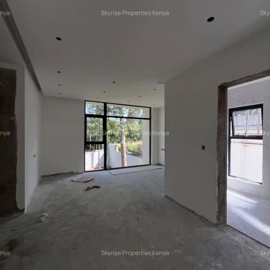 6 Bed Villa with En Suite in Lavington - 11