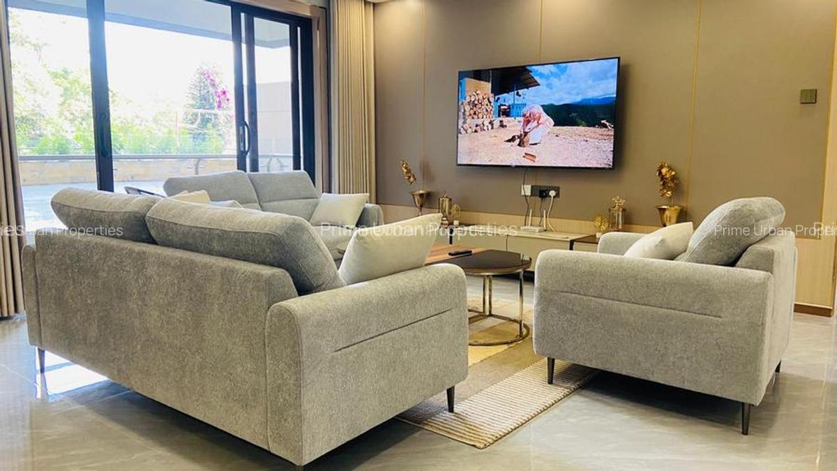 Serviced 2 Bed Apartment with En Suite in Riverside - 13