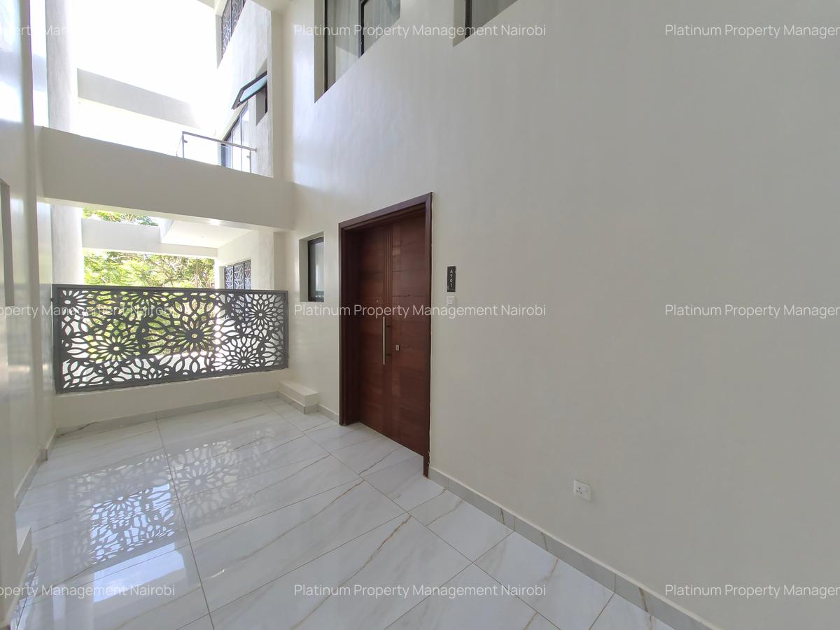 4 Bed Apartment with En Suite at General Mathenge Drive - 19