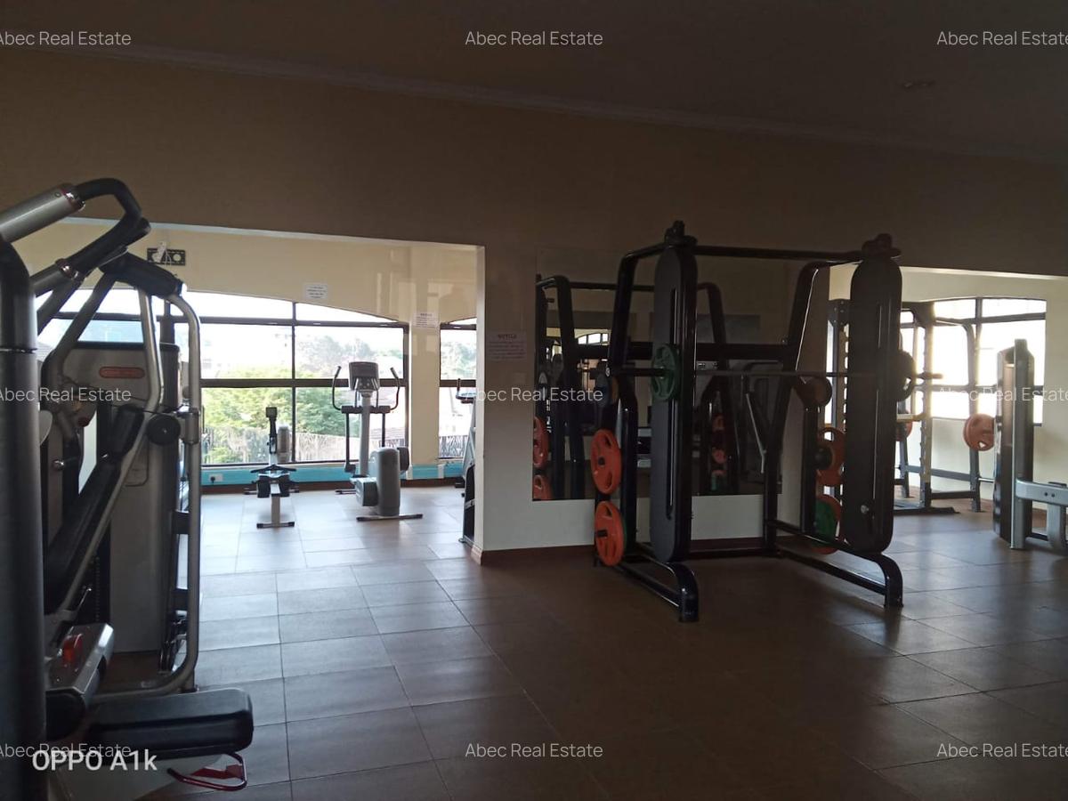 4 Bed Villa with En Suite in Runda - 13