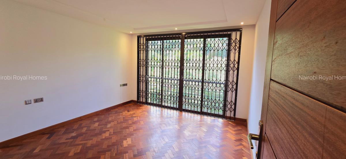 5 Bed Townhouse with En Suite at Mzima Springs - 18