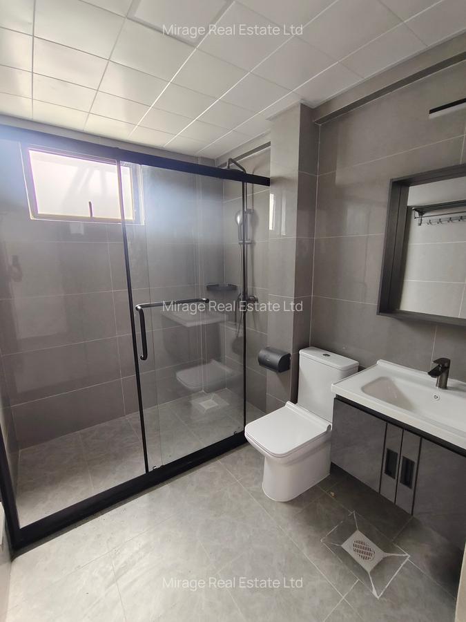 3 Bed Apartment with Gym in Riverside - 8