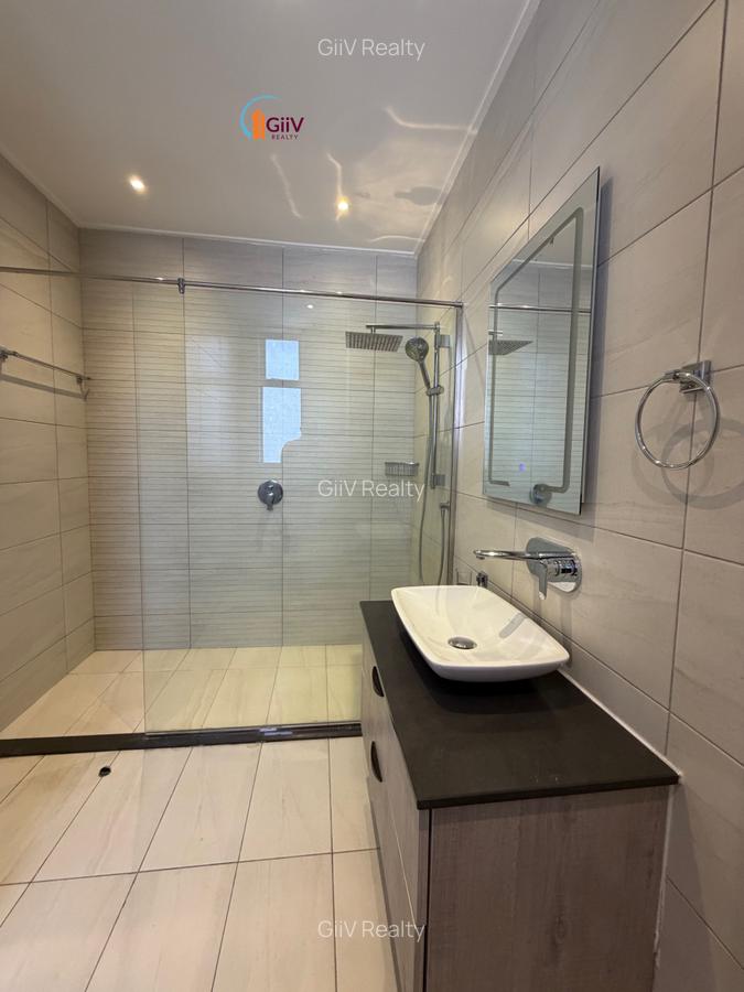 Furnished 1 Bed Apartment with En Suite in Westlands Area - 12