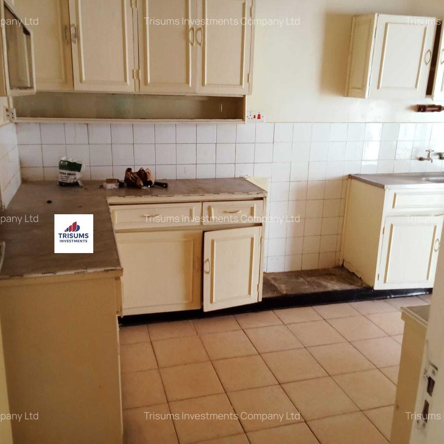 3 Bed Villa with En Suite in Parklands - 5