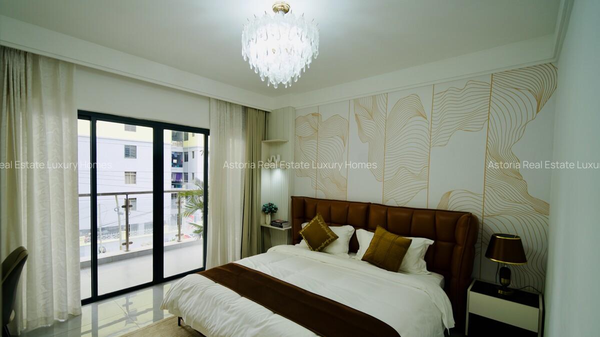 3 Bed Apartment with En Suite at 2026-424 - 13